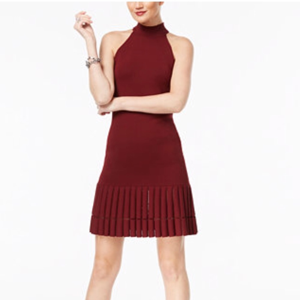 Maroon pleaded dress 👗